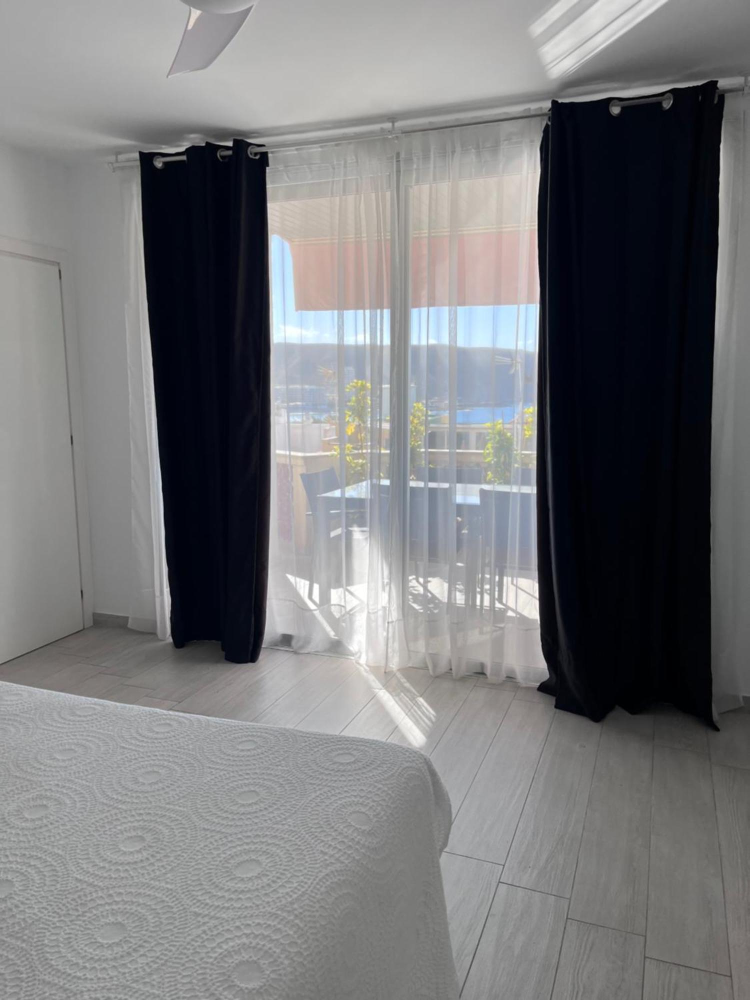 Апартаменты The White Heart House - Attic Sea View Лос Кристианос Экстерьер фото